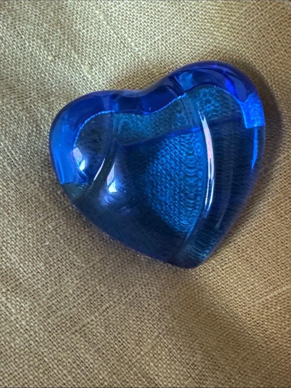 BACCARAT crystal puffy heart brooch pin - SIGNED MSRP $250-300